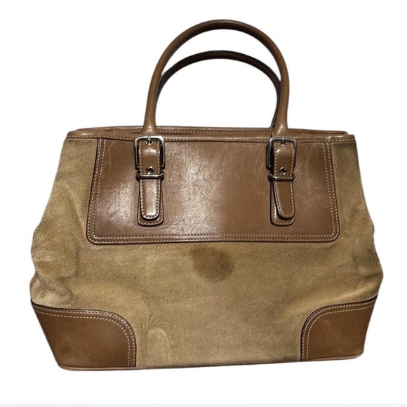 Coach Hamptons Suede Bag - Picture 2 of 5